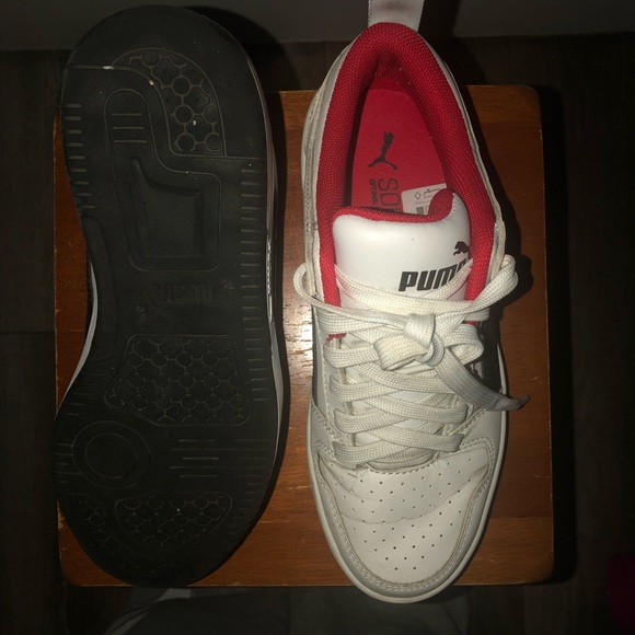 Women’s/Kids white/red/black Pumas - Picture 3 of 8